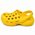 Croc Ash Tray with Cigarette Holder – Fun Shoe-Shaped Smoking Accessory