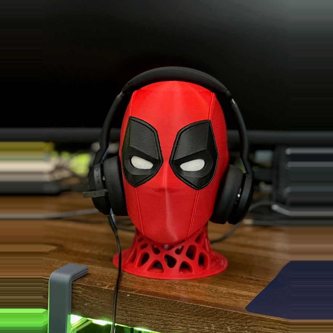 Deadpool Headphone Stand – Superhero Gaming Headset Holder & Desk Display