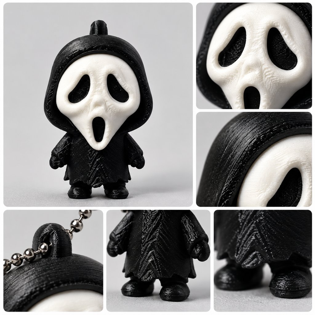Mini Ghostface Keychain – Spooky Horror Character Toy & Bag Charm
